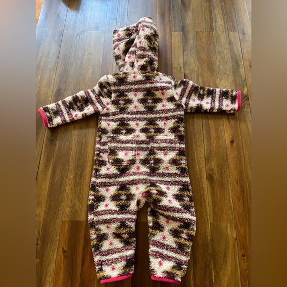Carhartt fleece onesie - Picture 3 of 10